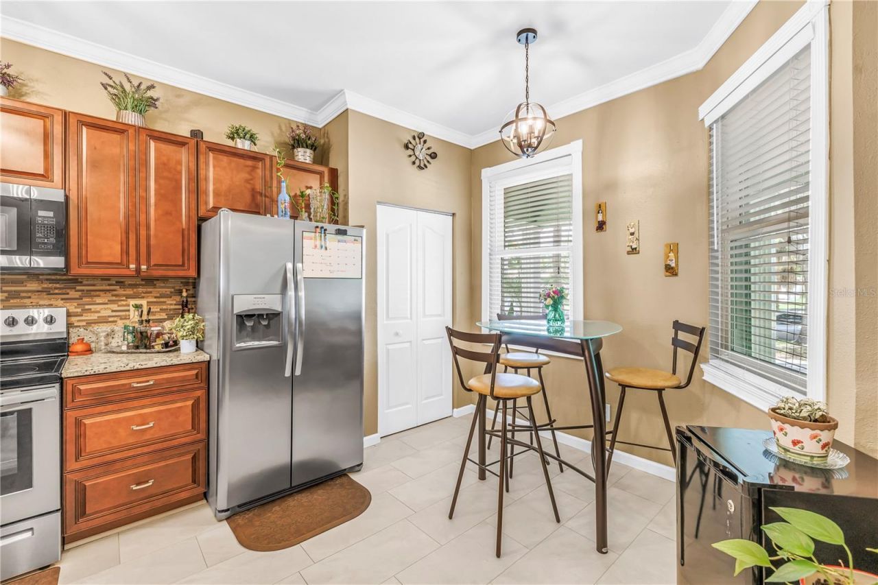 2318 W Cherry Street , Tampa, FL 33607 Photo