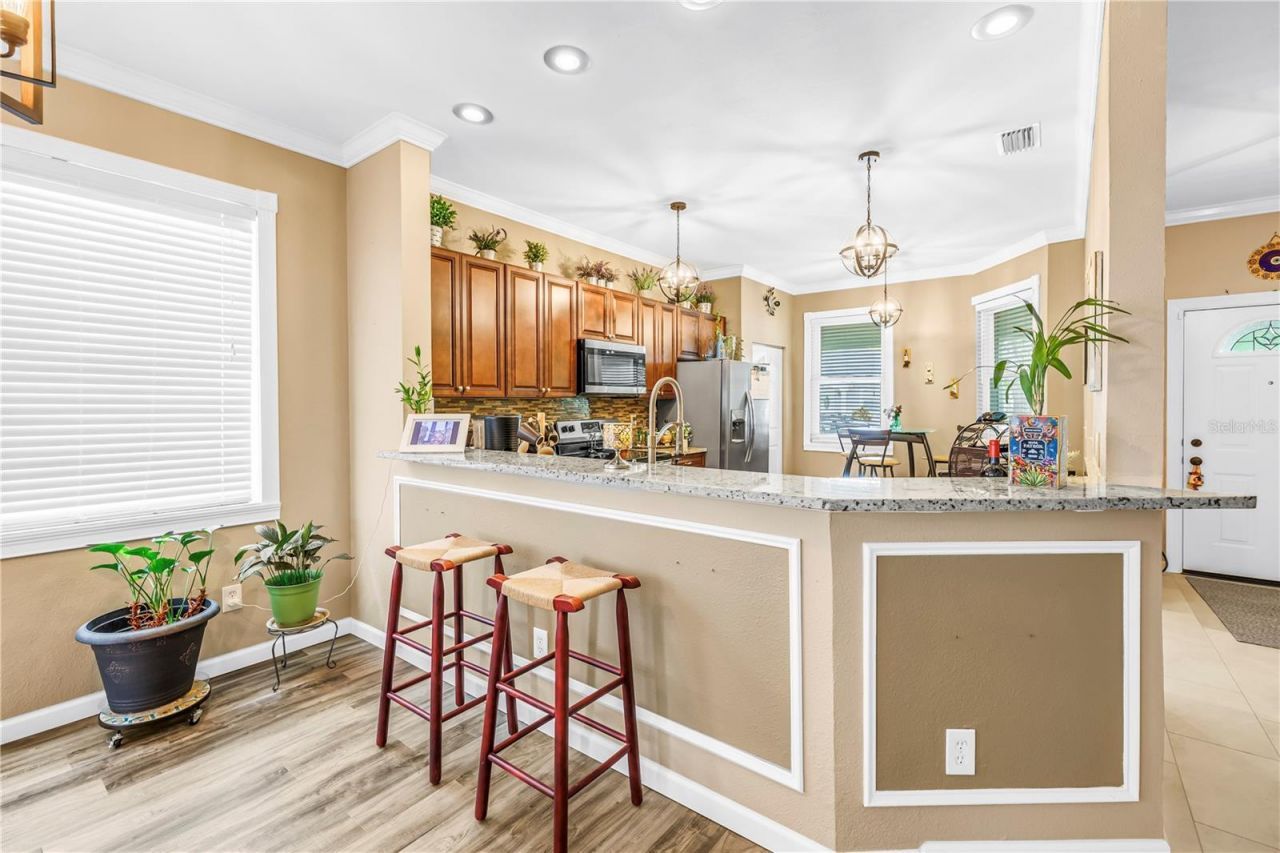 2318 W Cherry Street , Tampa, FL 33607 Photo