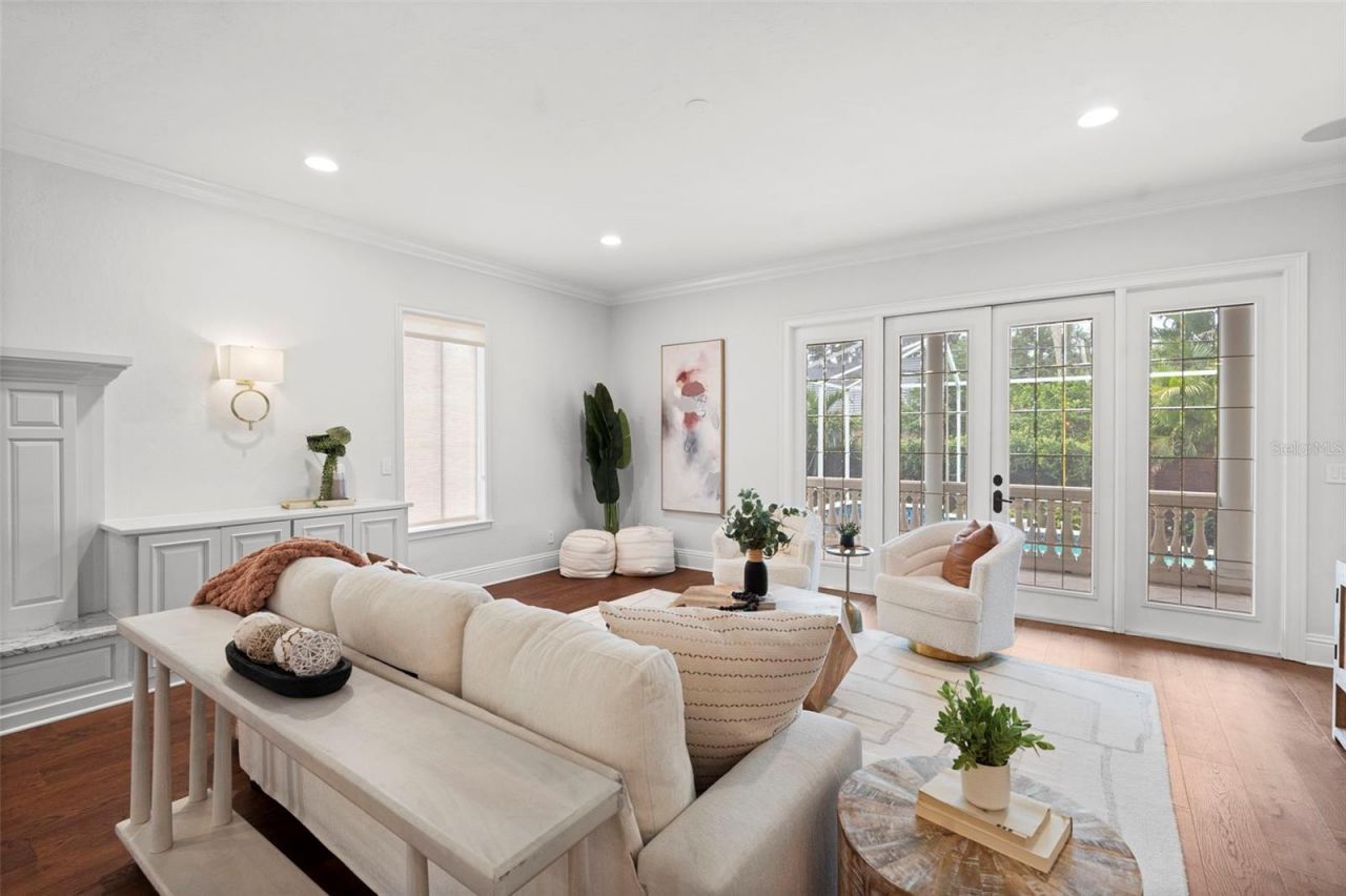 4406 W Azeele Street, Tampa, FL 33609 Photo