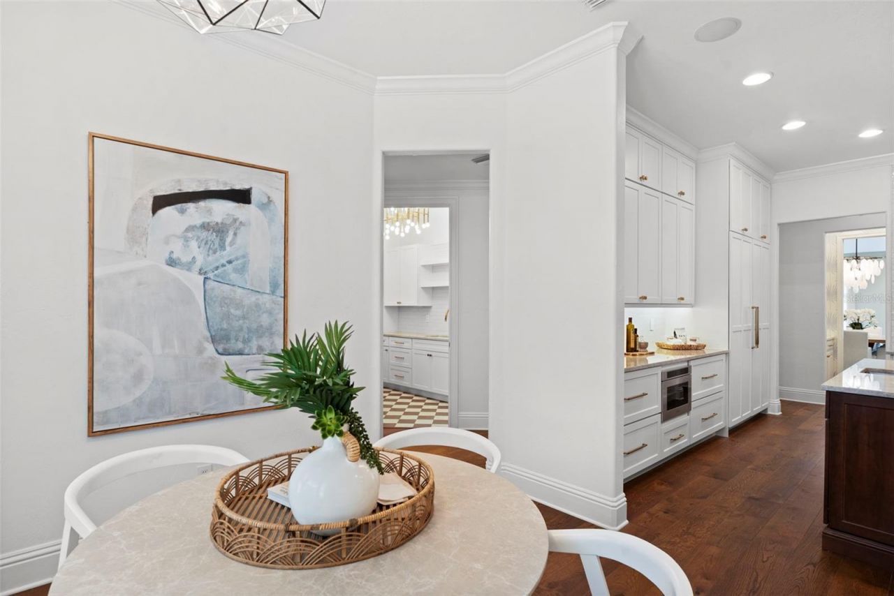 4406 W Azeele Street, Tampa, FL 33609 Photo