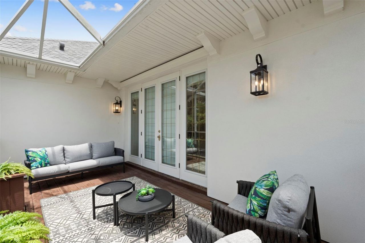 4406 W Azeele Street, Tampa, FL 33609 Photo