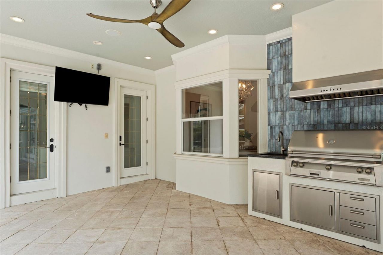 4406 W Azeele Street, Tampa, FL 33609 Photo