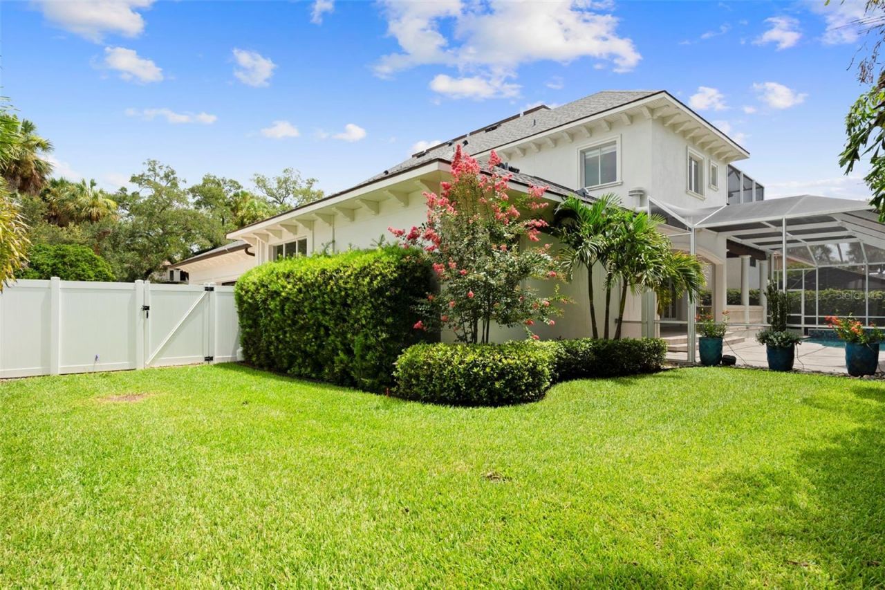 4406 W Azeele Street, Tampa, FL 33609 Photo