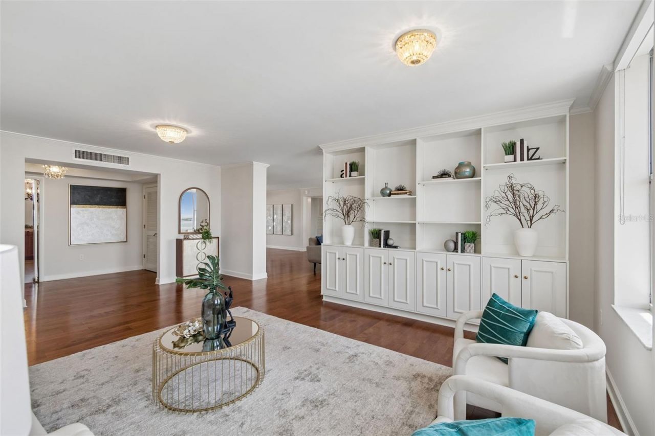 2403 S Ardson Place , Unit 902B, Tampa, FL 33629 Photo