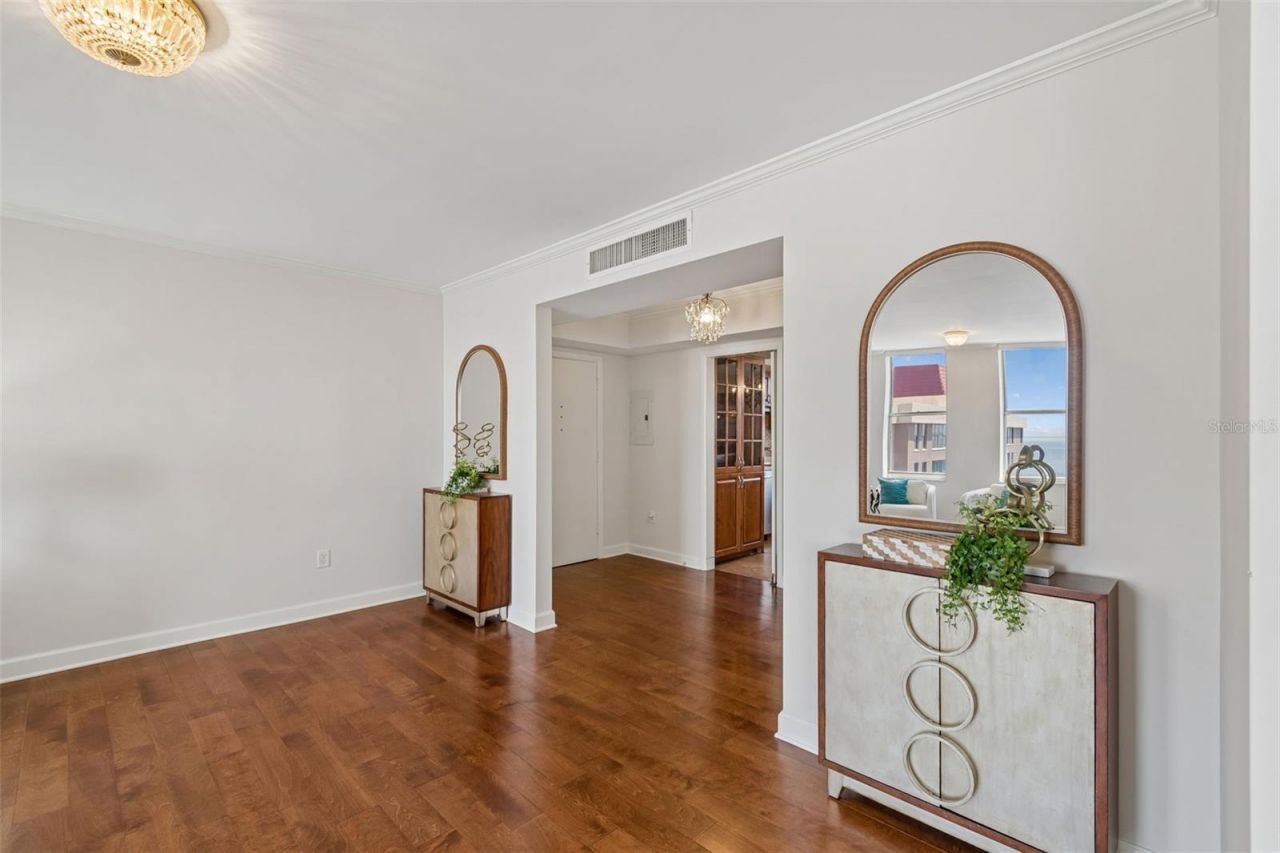 2403 S Ardson Place , Unit 902B, Tampa, FL 33629 Photo