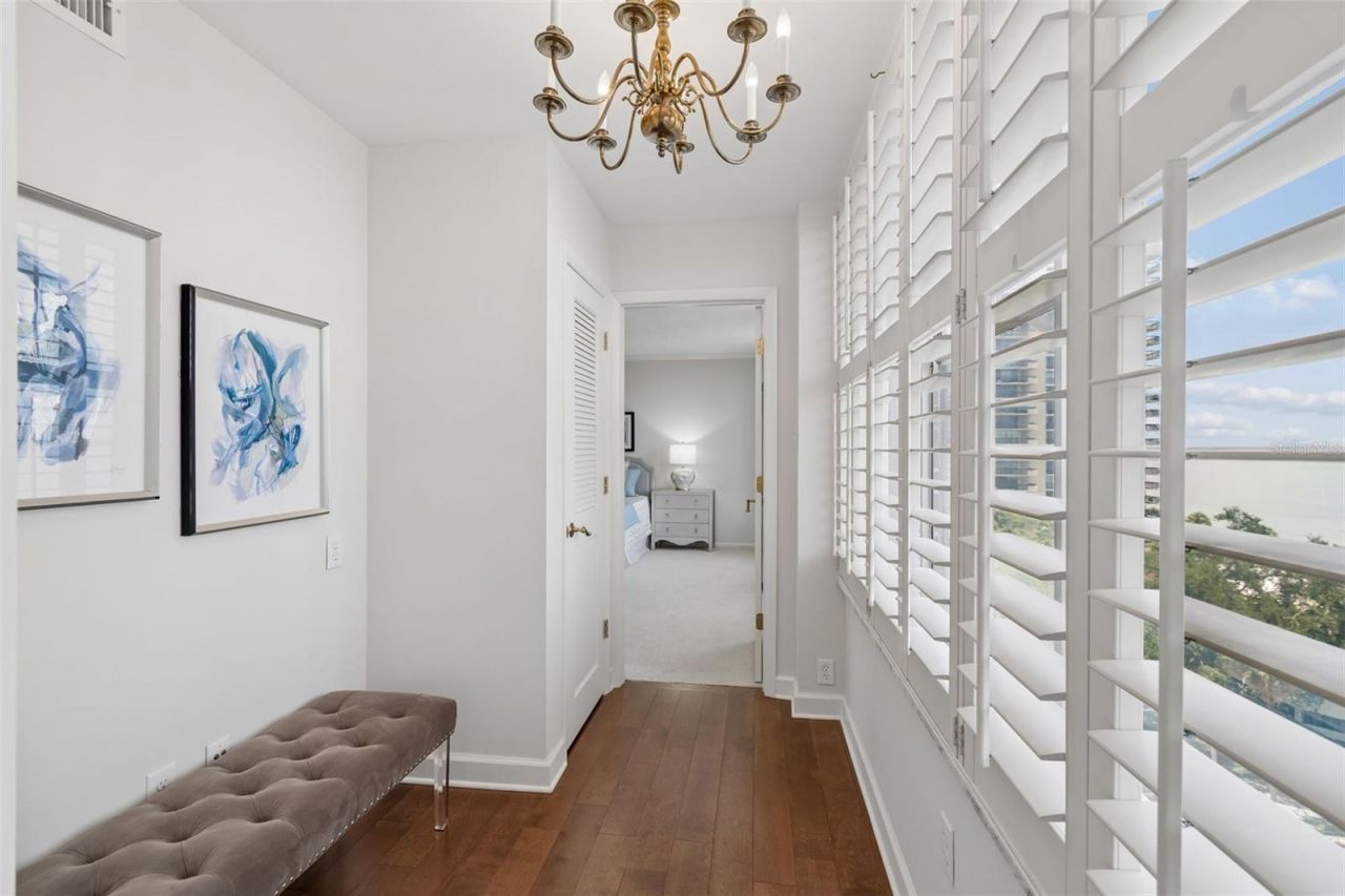 2403 S Ardson Place , Unit 902B, Tampa, FL 33629 Photo