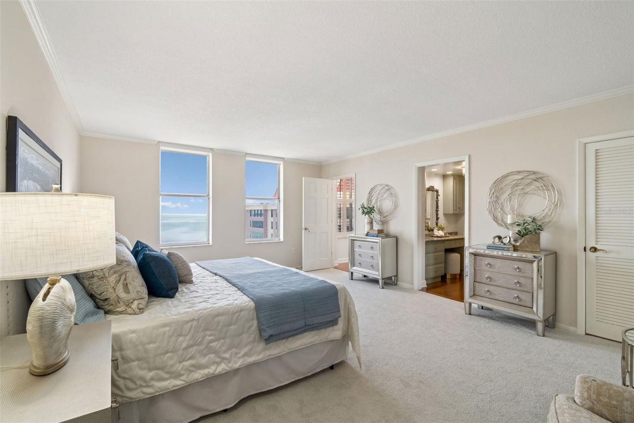 2403 S Ardson Place , Unit 902B, Tampa, FL 33629 Photo