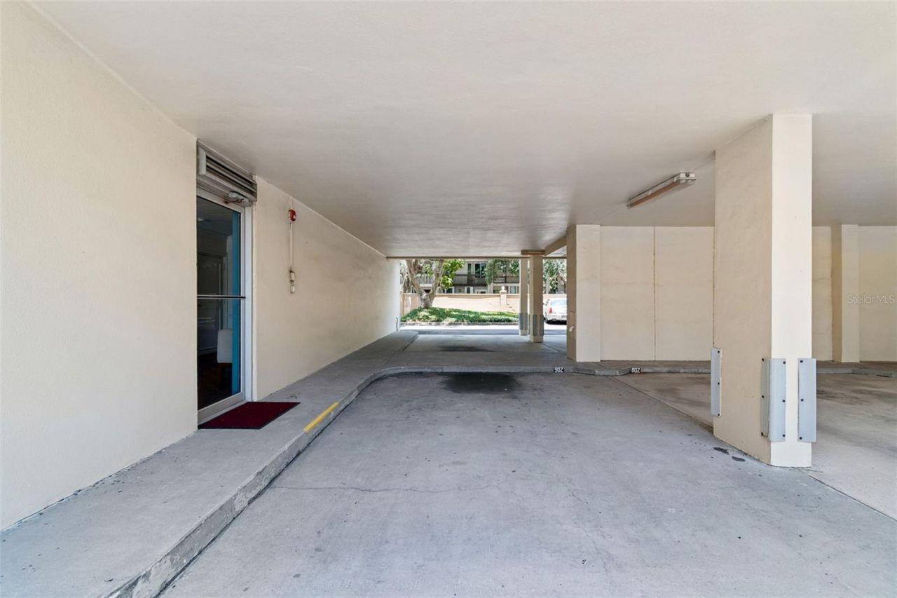 2403 S Ardson Place , Unit 902B, Tampa, FL 33629 Photo