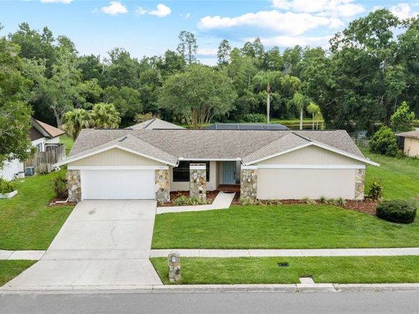 14011 WOLCOTT DRIVE , TAMPA, FL 33624