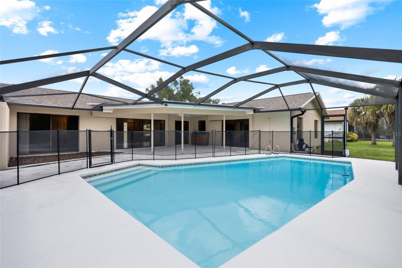 14011 Wolcott Drive , Tampa, FL 33624 Photo