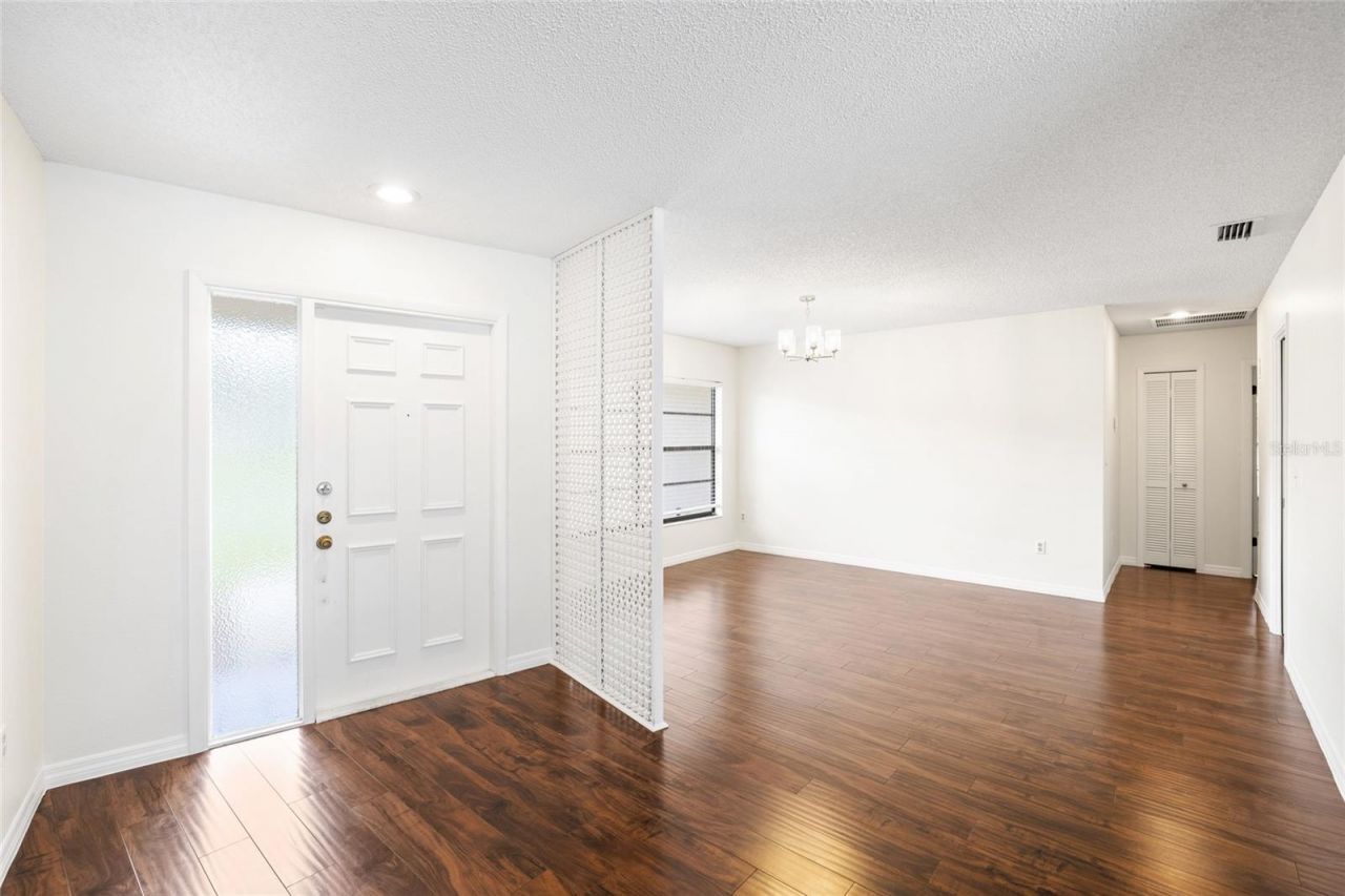 14011 Wolcott Drive , Tampa, FL 33624 Photo