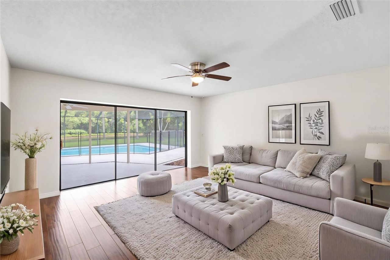 14011 Wolcott Drive , Tampa, FL 33624 Photo