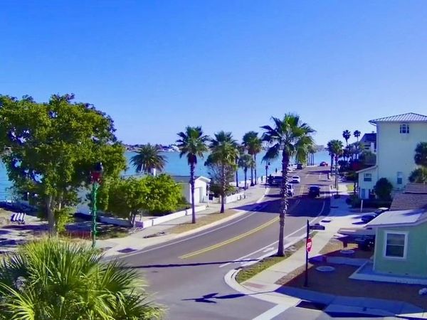1300 PASS A GRILLE WAY , ST PETE BEACH, FL 33706