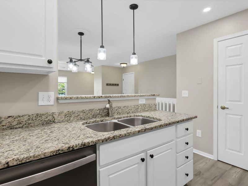 7956 Overmont Ridge Road, Blacklick, OH 43004 Photo 18