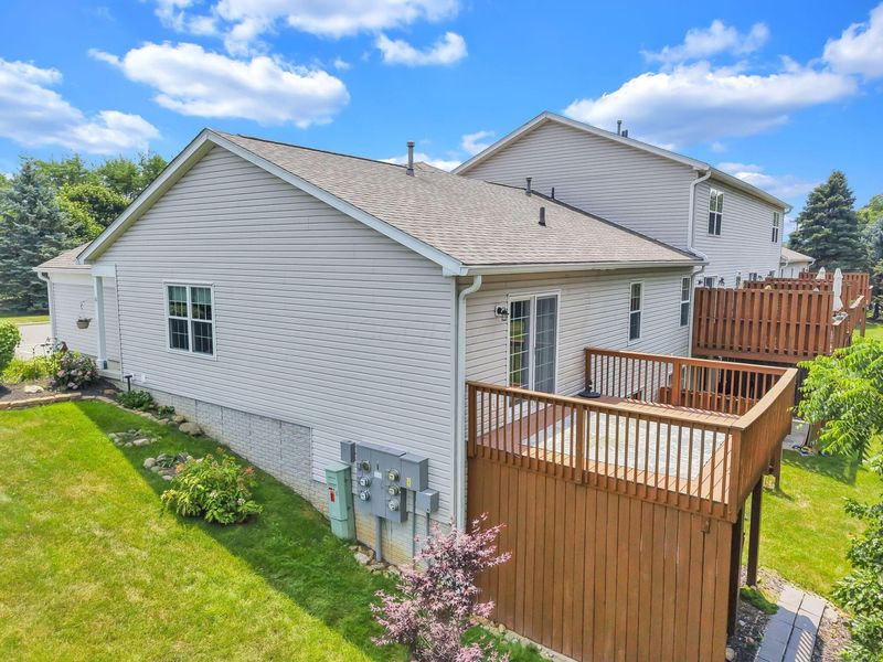 7956 Overmont Ridge Road, Blacklick, OH 43004 Photo 3