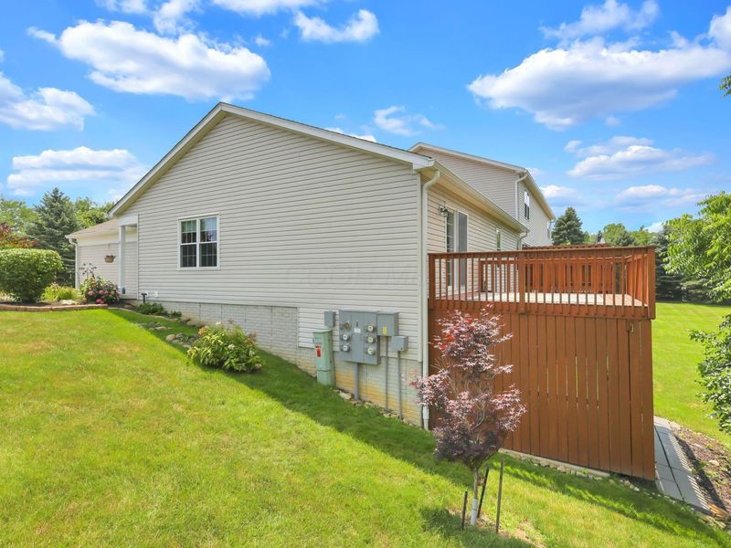 7956 Overmont Ridge Road, Blacklick, OH 43004 Photo 46