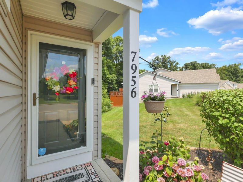 7956 Overmont Ridge Road, Blacklick, OH 43004 Photo 9