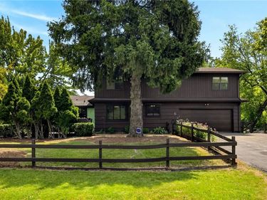 5 Beekman Place, Rochester, NY 14620