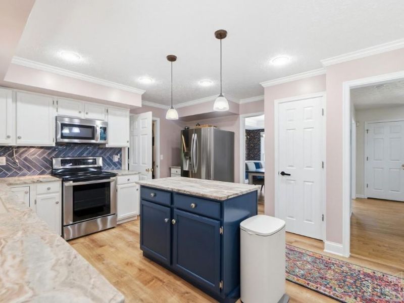 9943 McCauly Woods Drive, Sharonville, OH 45241 Photo 13
