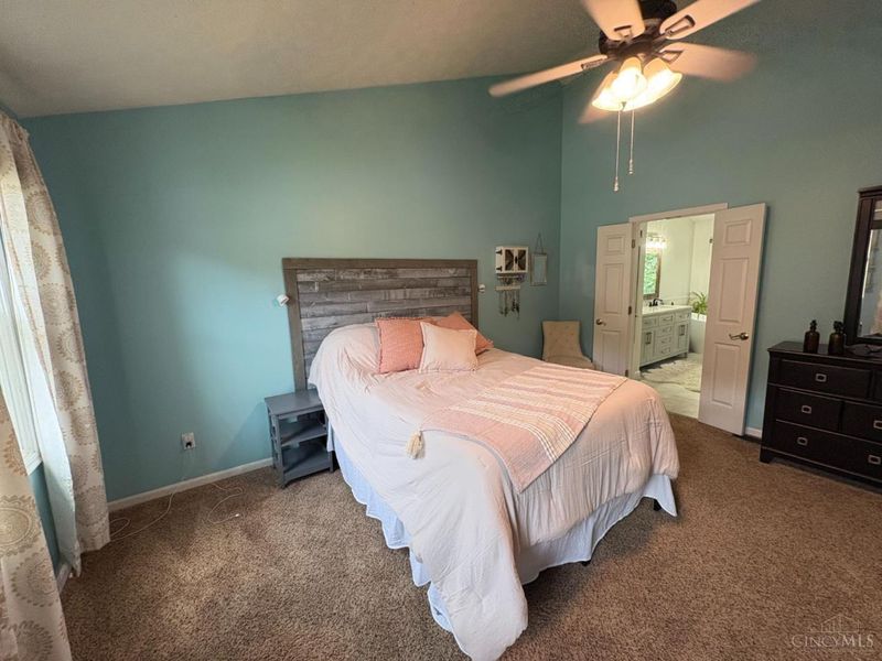 9943 McCauly Woods Drive, Sharonville, OH 45241 Photo 23