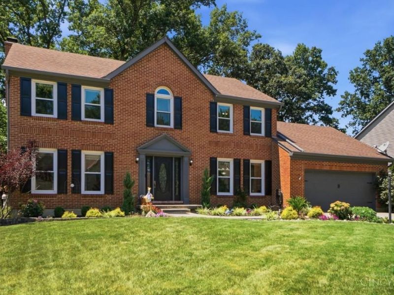 9943 McCauly Woods Drive, Sharonville, OH 45241 Photo 3