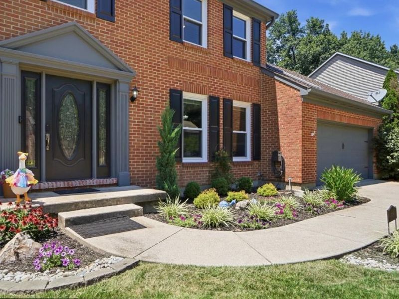 9943 McCauly Woods Drive, Sharonville, OH 45241 Photo 5