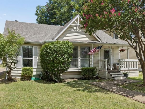 5631 Victor Street, Dallas, TX 75214