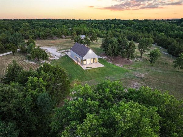 511 County Road 4264, Leonard, TX 75452