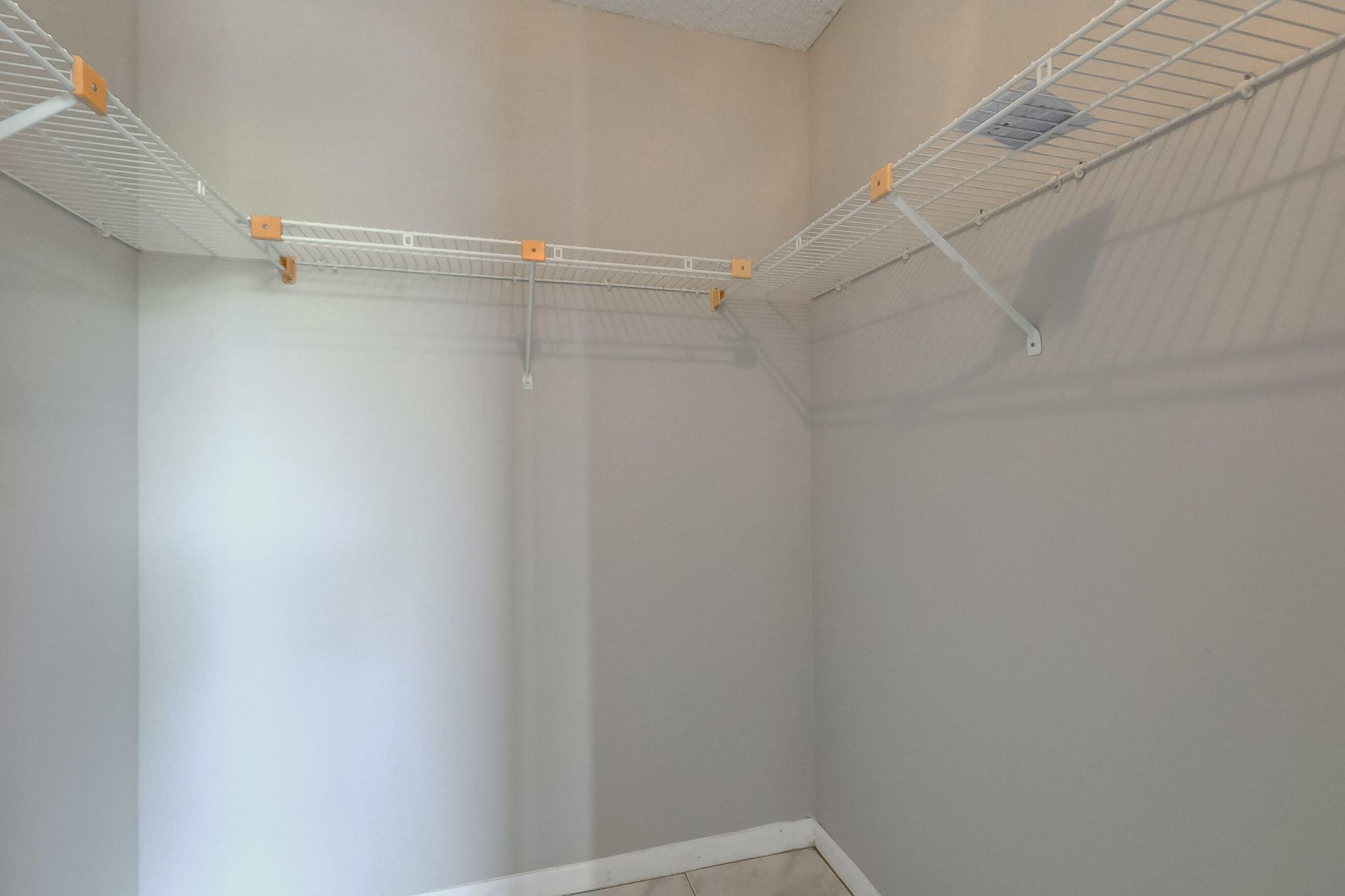 6751 N University Drive, Unit 302, Tamarac, FL 33321 Photo
