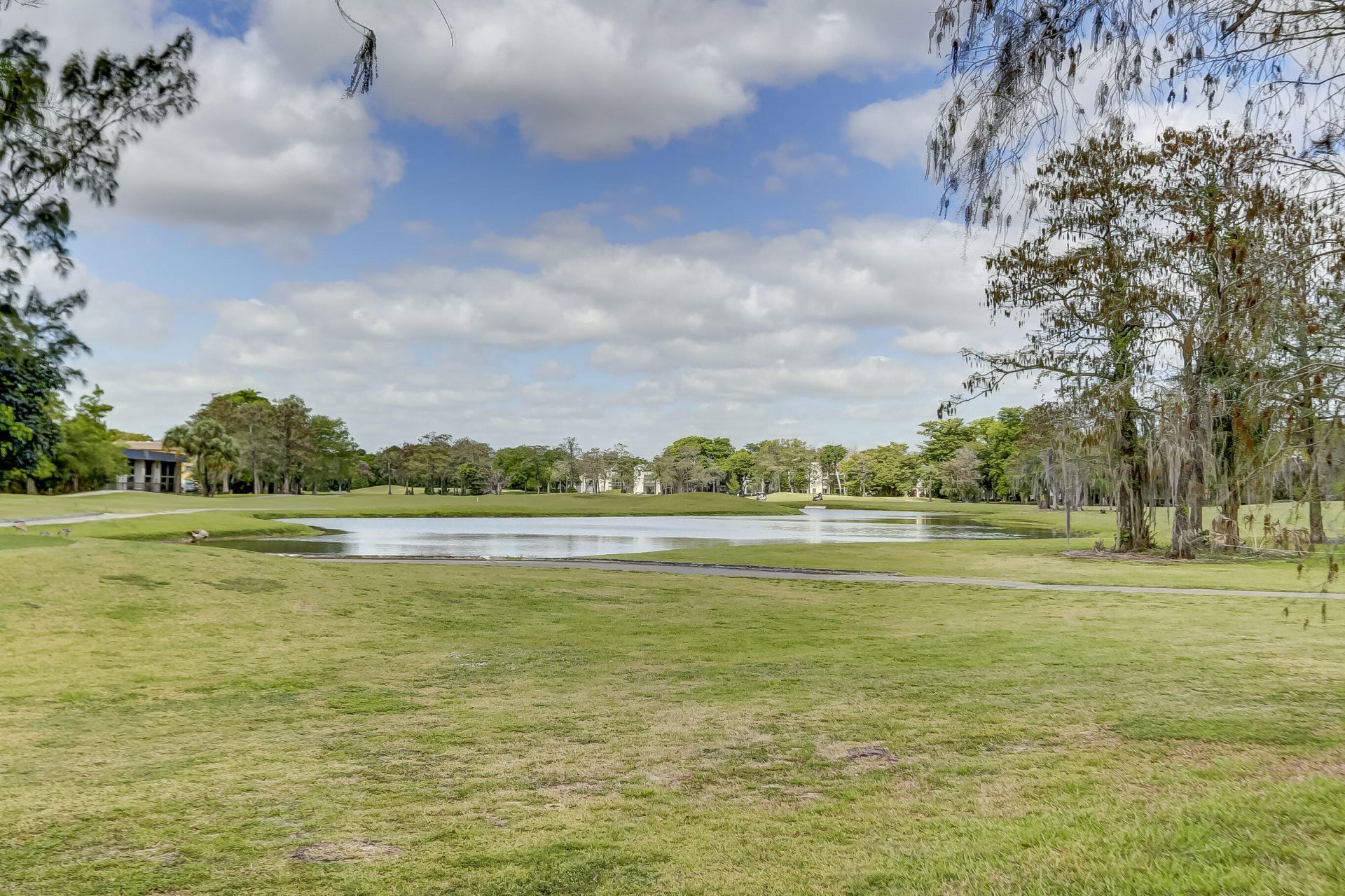6751 N University Drive, Unit 302, Tamarac, FL 33321 Photo