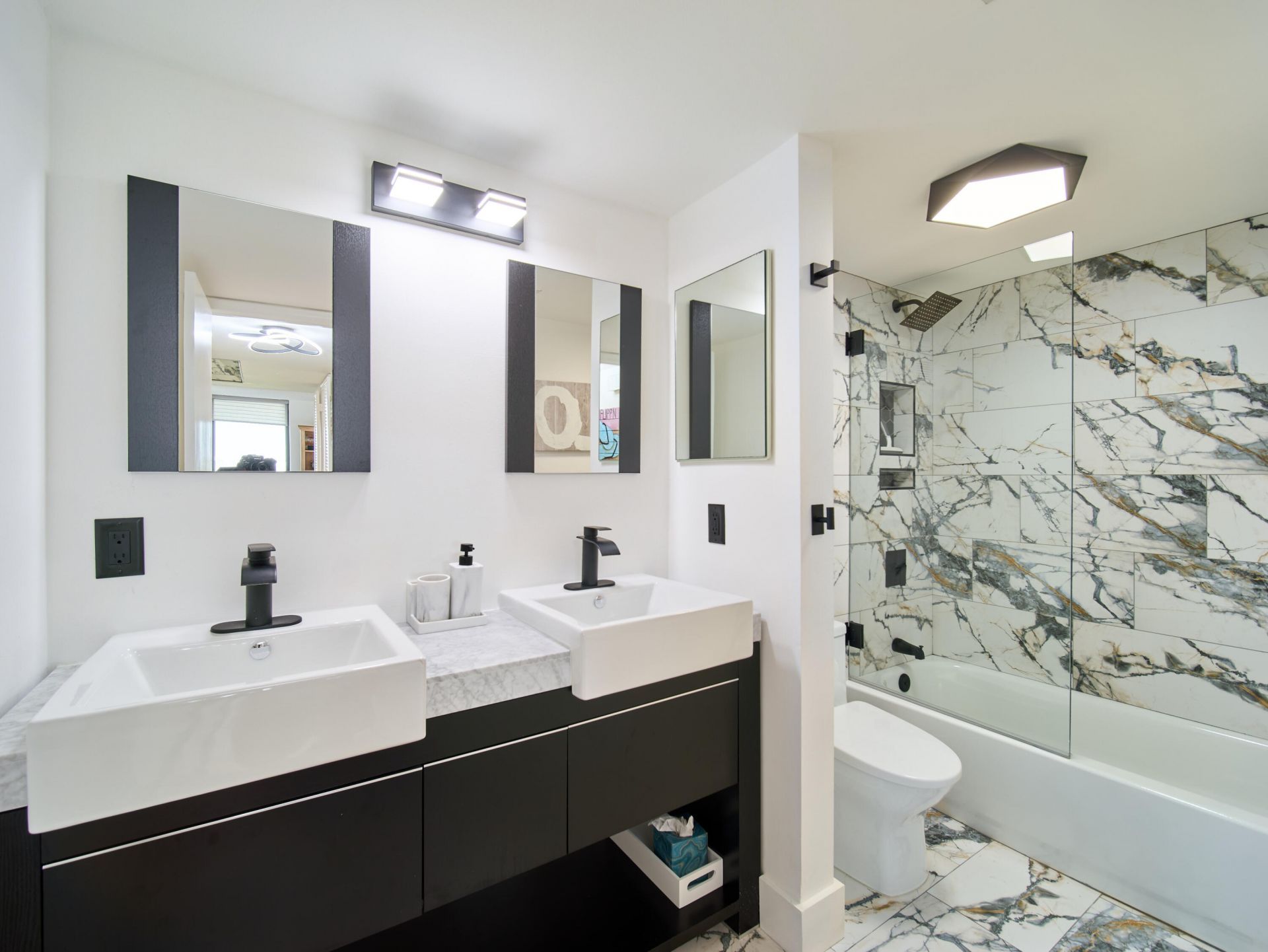 5550 N Ocean Drive, Unit 9D, Singer Island, FL 33404 Photo