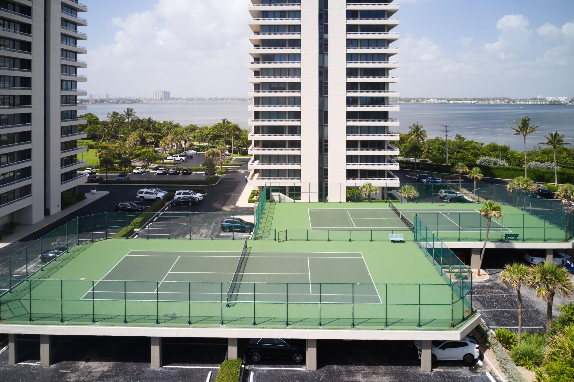 5550 N Ocean Drive, Unit 9D, Singer Island, FL 33404 Photo