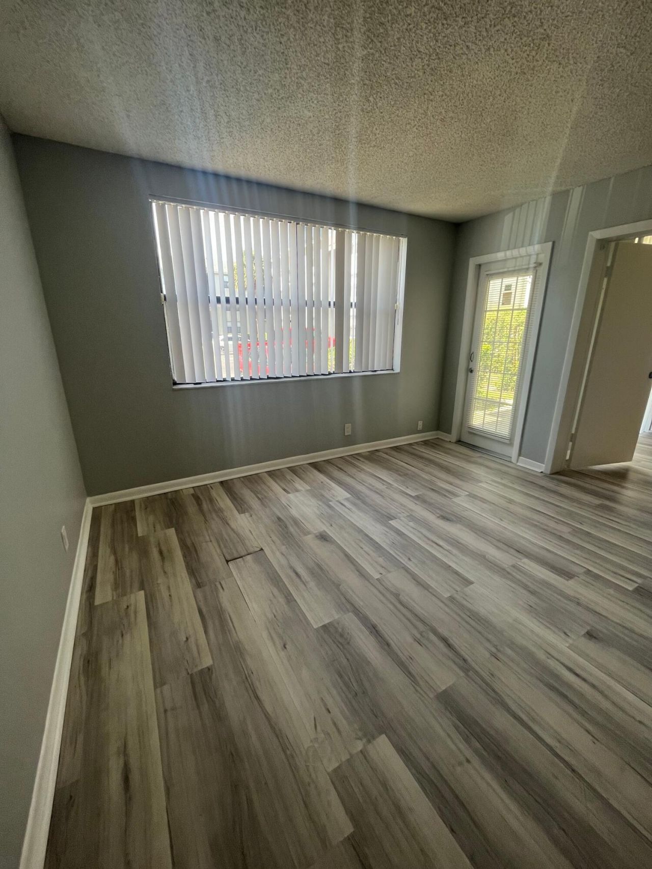 752 Executive Center Drive, Unit 110, West Palm Beach, FL 33401 Photo