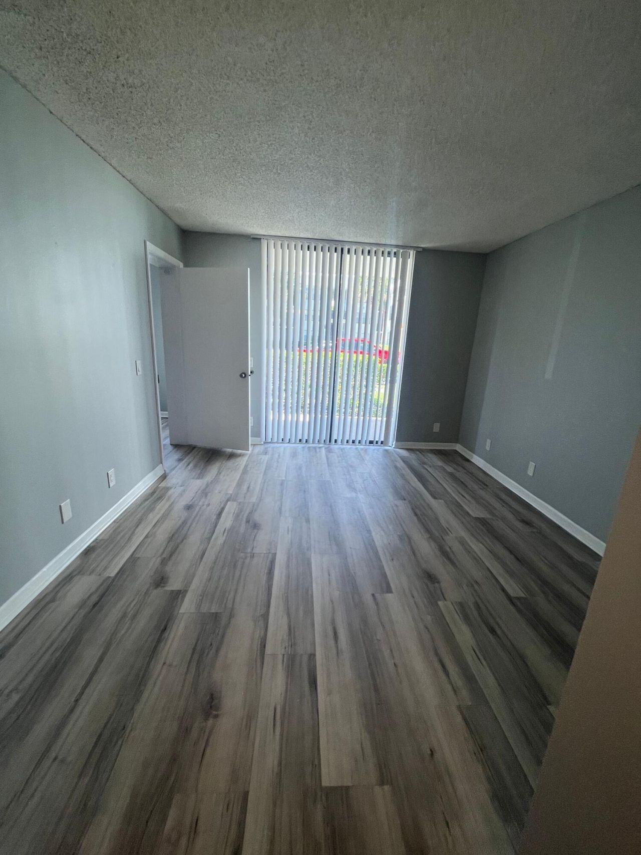 752 Executive Center Drive, Unit 110, West Palm Beach, FL 33401 Photo