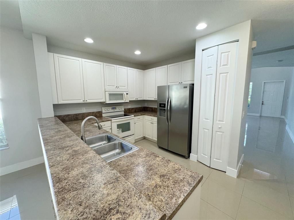 236 Belle Grove Lane, Royal Palm Beach, FL 33411 Photo