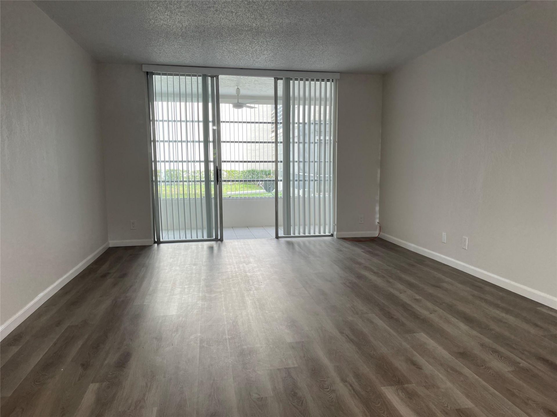 3099 NW 48th Avenue, Unit 157, Lauderdale Lakes, FL 33313 Photo