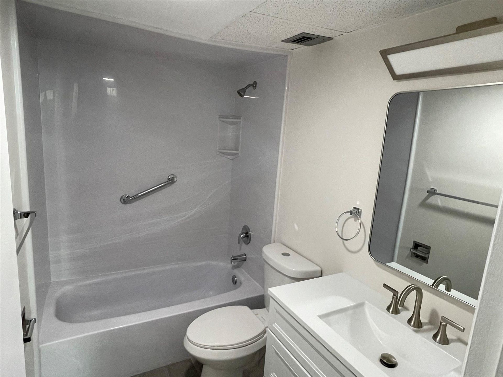 3099 NW 48th Avenue, Unit 157, Lauderdale Lakes, FL 33313 Photo