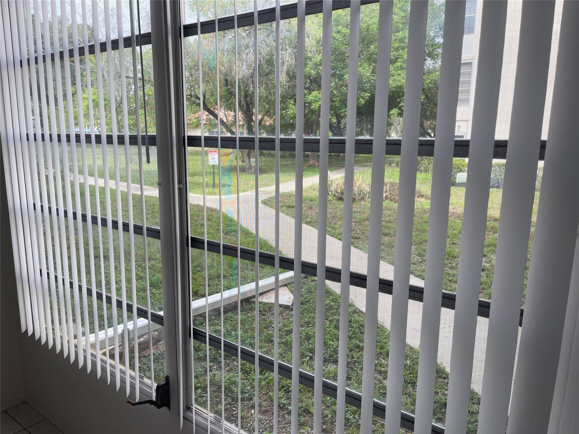 3099 NW 48th Avenue, Unit 157, Lauderdale Lakes, FL 33313 Photo