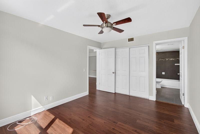 706 Executive Center Drive, Unit 23, West Palm Beach, FL 33401 Photo