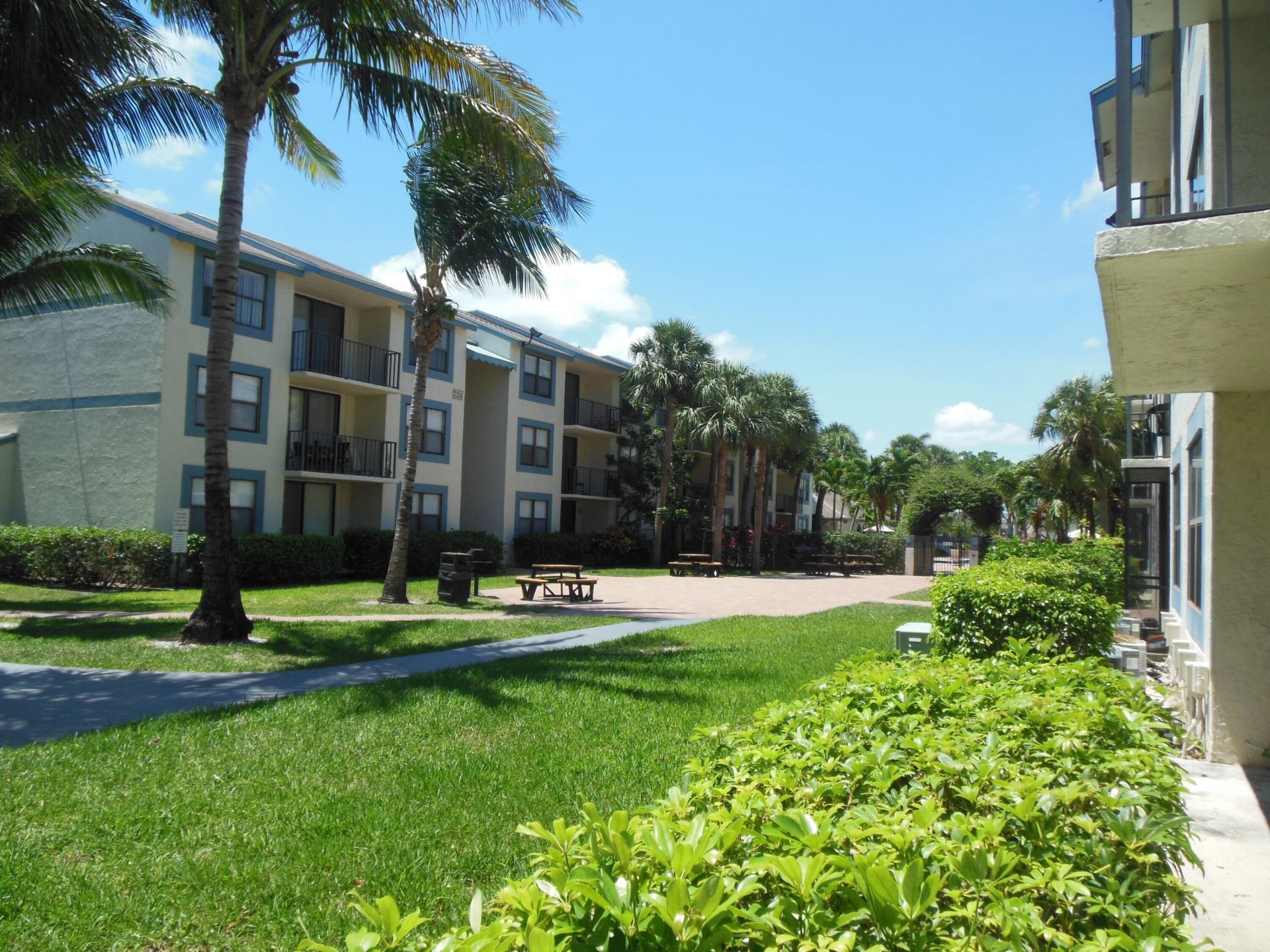 706 Executive Center Drive, Unit 23, West Palm Beach, FL 33401 Photo