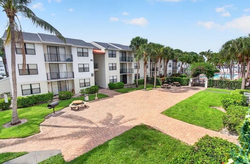 706 Executive Center Drive, Unit 23, West Palm Beach, FL 33401 Photo