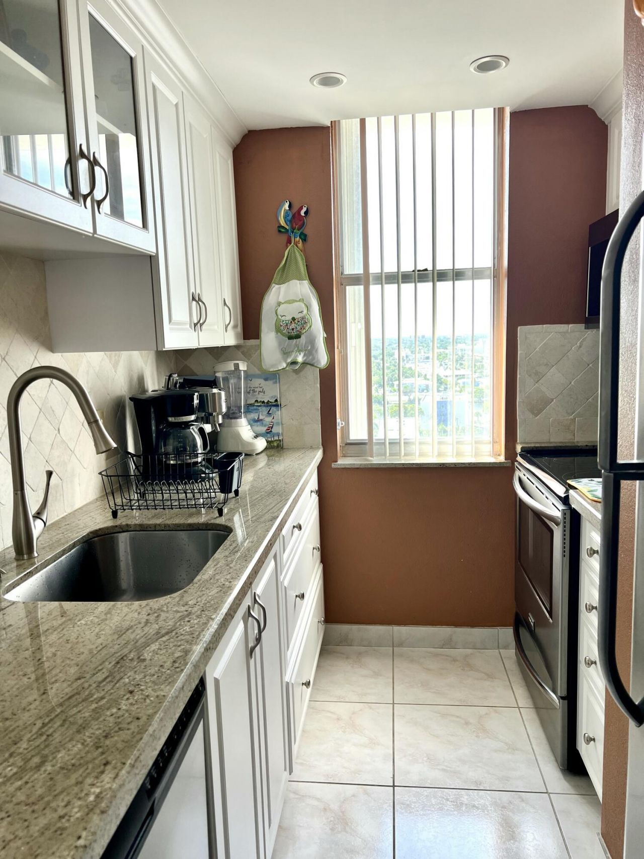111 Briny Avenue, Unit 1511, Pompano Beach, FL 33062 Photo
