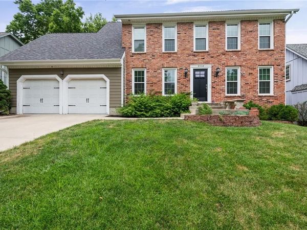 8448 Constance Street, Lenexa, KS 66215