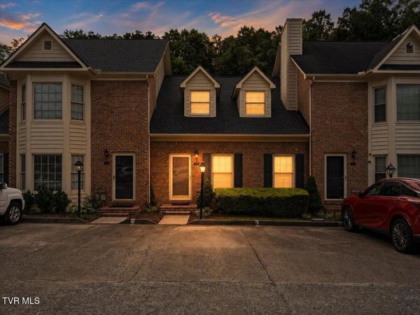 303 Ashley Oaks Private Drive, Kingsport, TN 37663