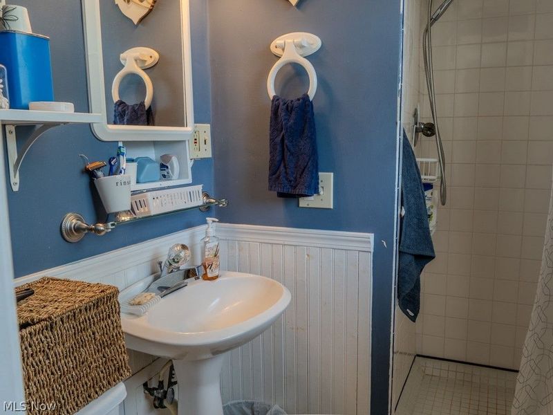 9811 Bellhaven Avenue NW, Uniontown, OH 44685 Photo 38