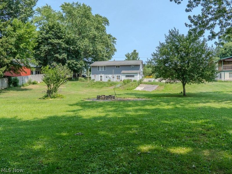 9811 Bellhaven Avenue NW, Uniontown, OH 44685 Photo 7