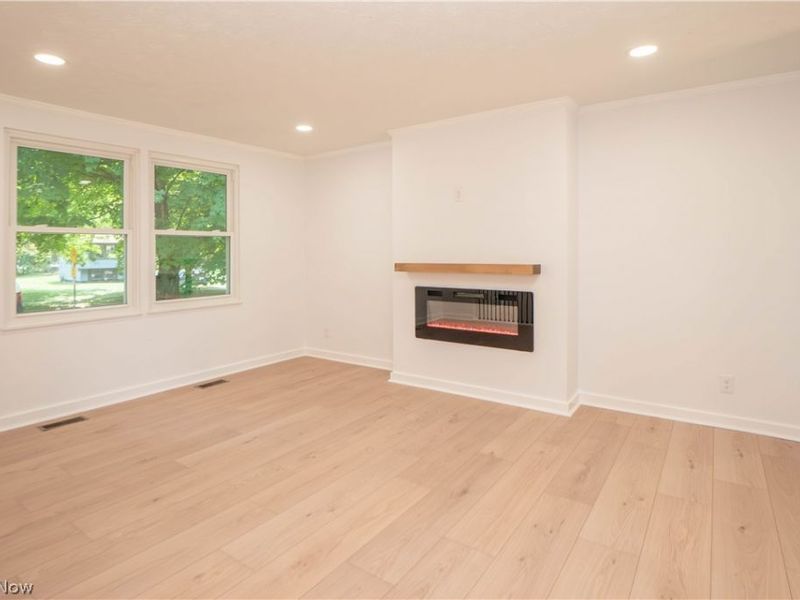 994 Erin Drive, Kent, OH 44240 Photo 7