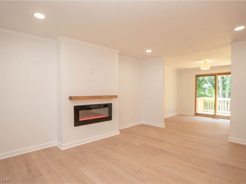 994 Erin Drive, Kent, OH 44240 Photo 8