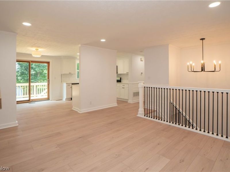 994 Erin Drive, Kent, OH 44240 Photo 9