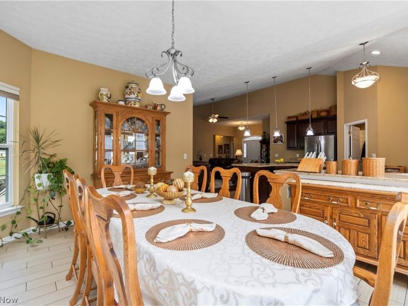 3981 Timber Walk , Lorain, OH 44053 Photo 9